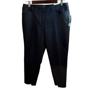Liz Claiborne Black Ankle Cropped Pants